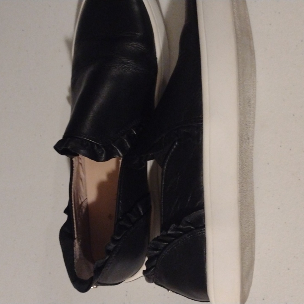 Kate Spade Black Leather Loafers with Ruffle Trim - Picture 2 of 7